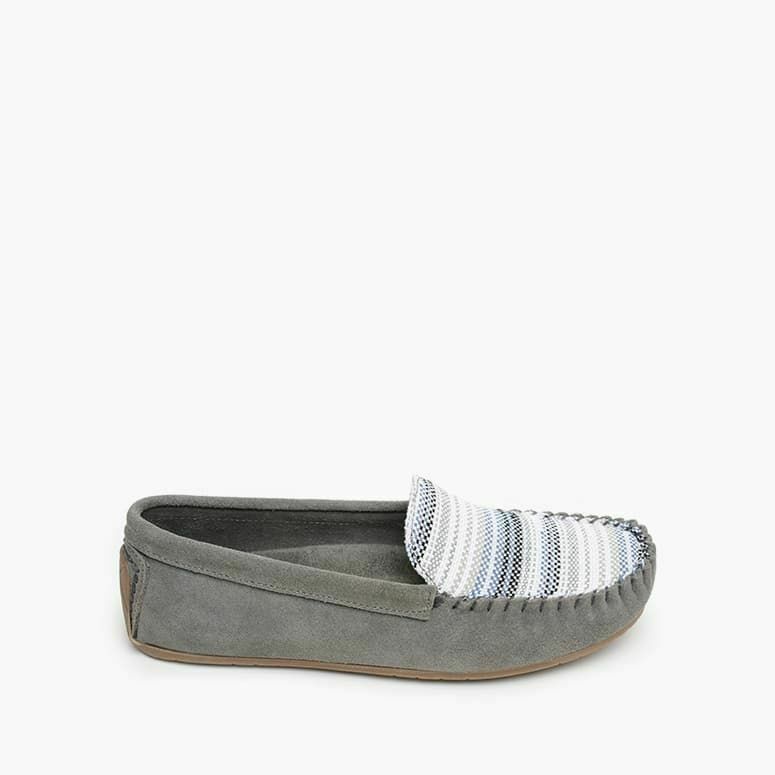 Minnetonka hot sale sophia moccasin