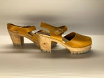 NEW MIA WOMEN'S ABBA CLOG SANDALS MUSTARD LEATHER sz 9 FREE SHIP 48099196